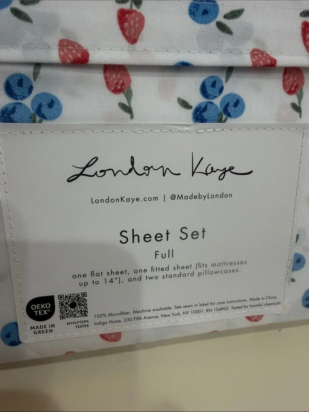 London Key Full Sheet Set in White with Blue & Pink 